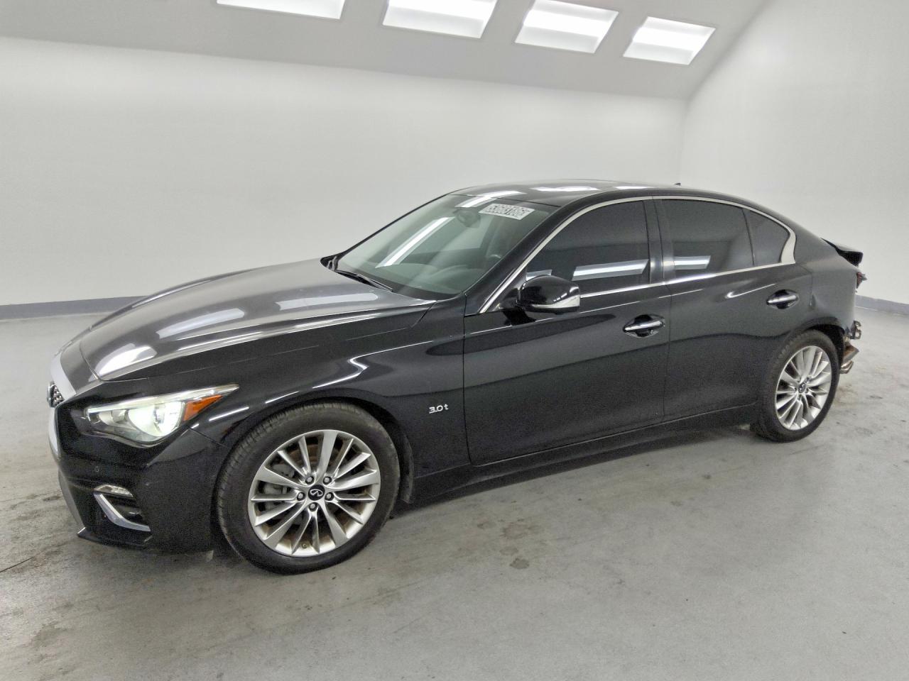 Salvage INFINITI Q50 Image