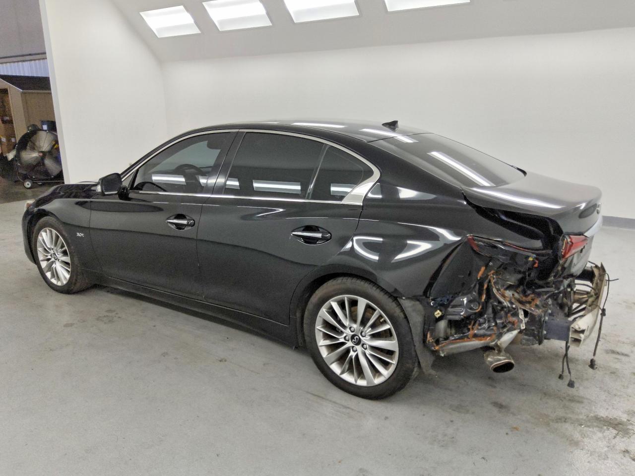 INFINITI Q50 3.0t Luxe