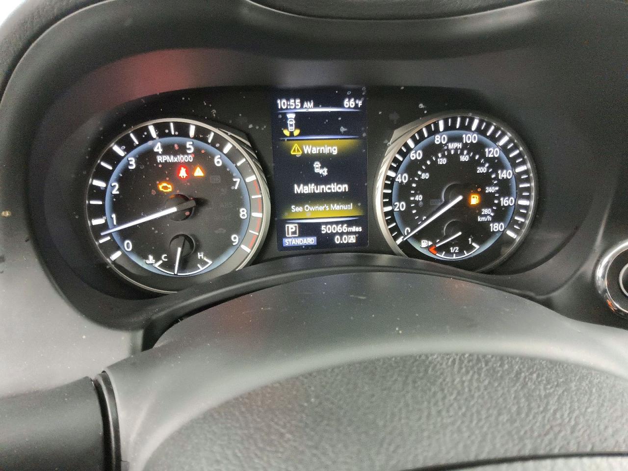 INFINITI Q50 3.0t Luxe