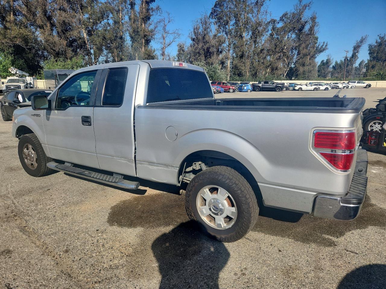 Ford F-150 Super Cab
