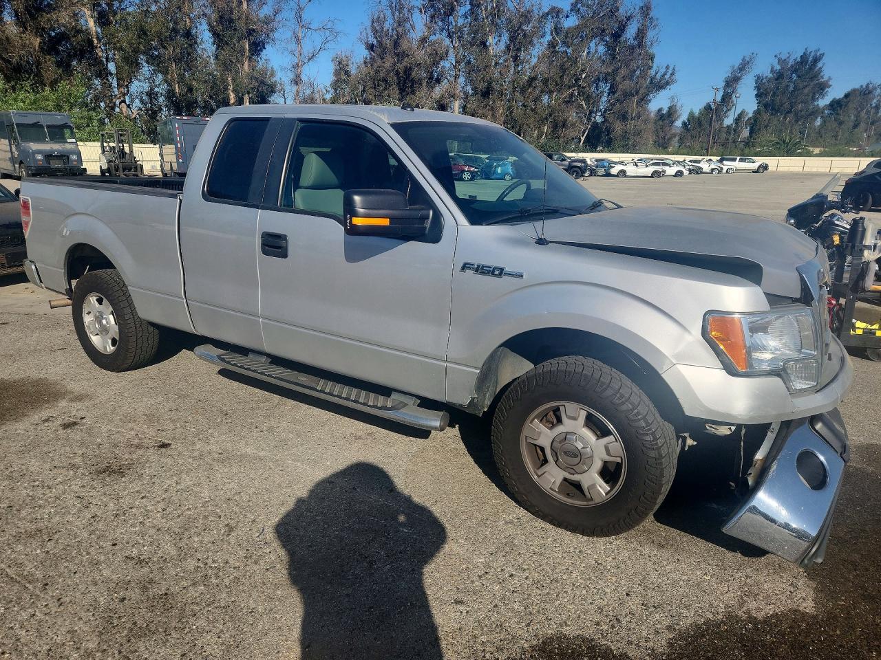 Ford F-150 Super Cab