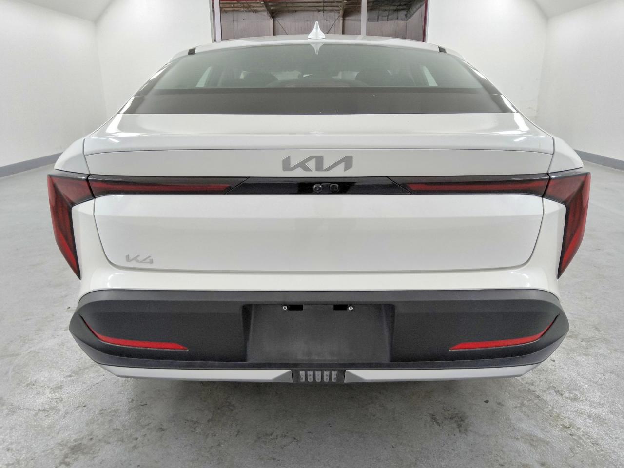 Kia K4 Lxs