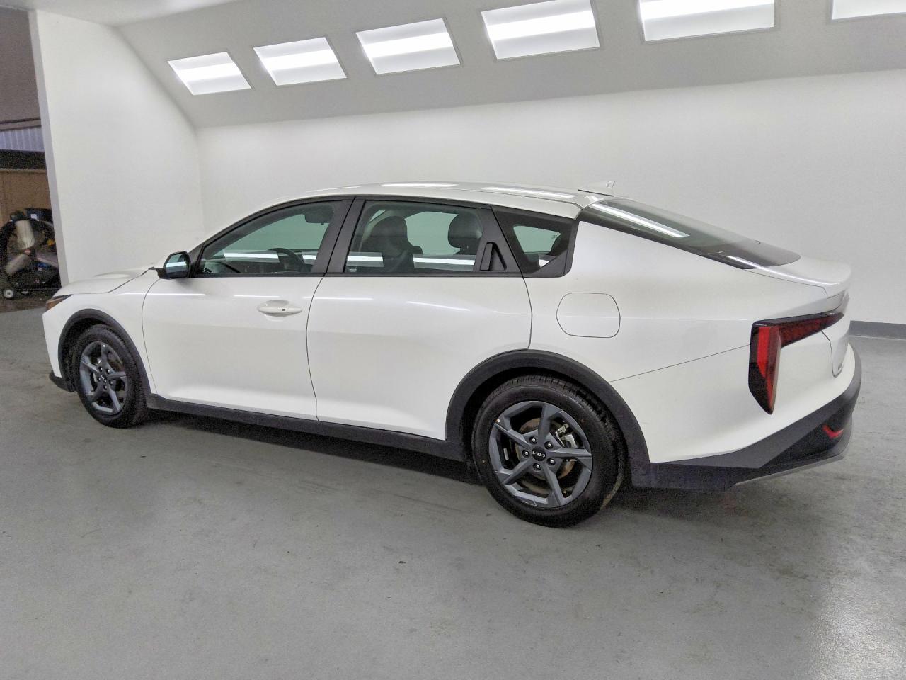 Kia K4 Lxs