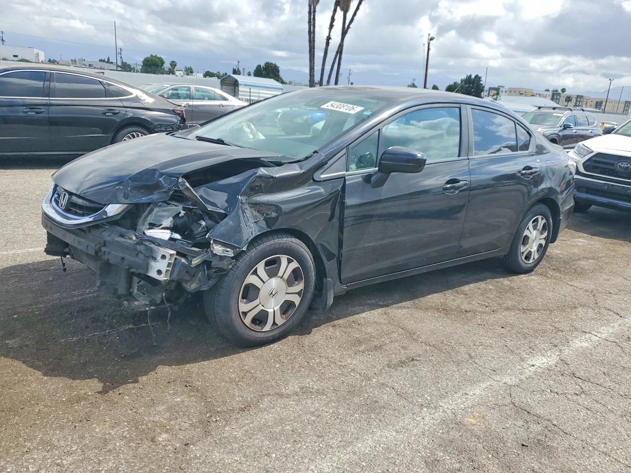Salvage Honda Civic Image