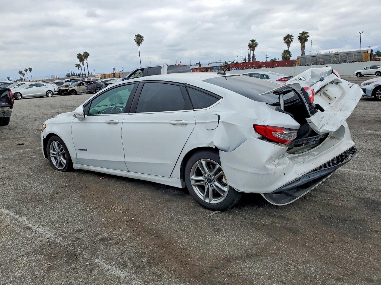 Ford Fusion Se Hybrid