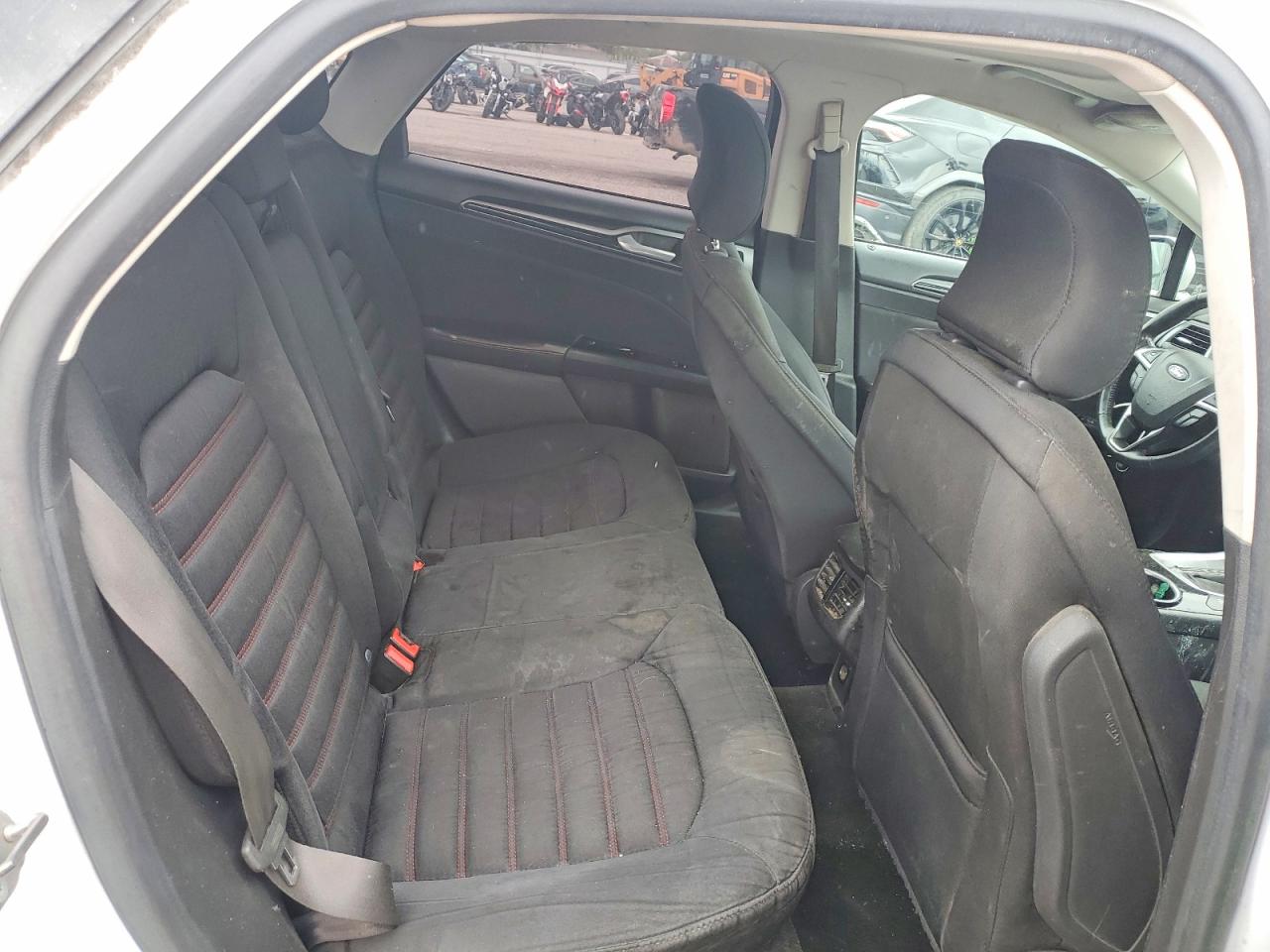 Ford Fusion Se Hybrid