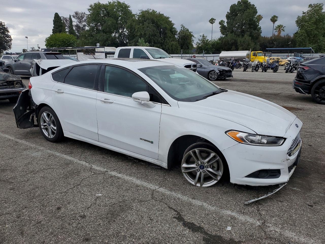 Ford Fusion Se Hybrid