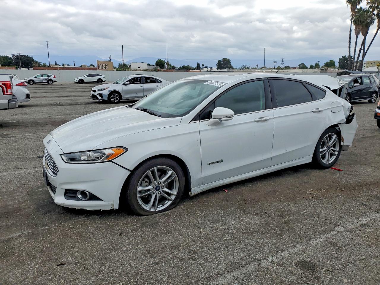 Salvage Ford Fusion Image