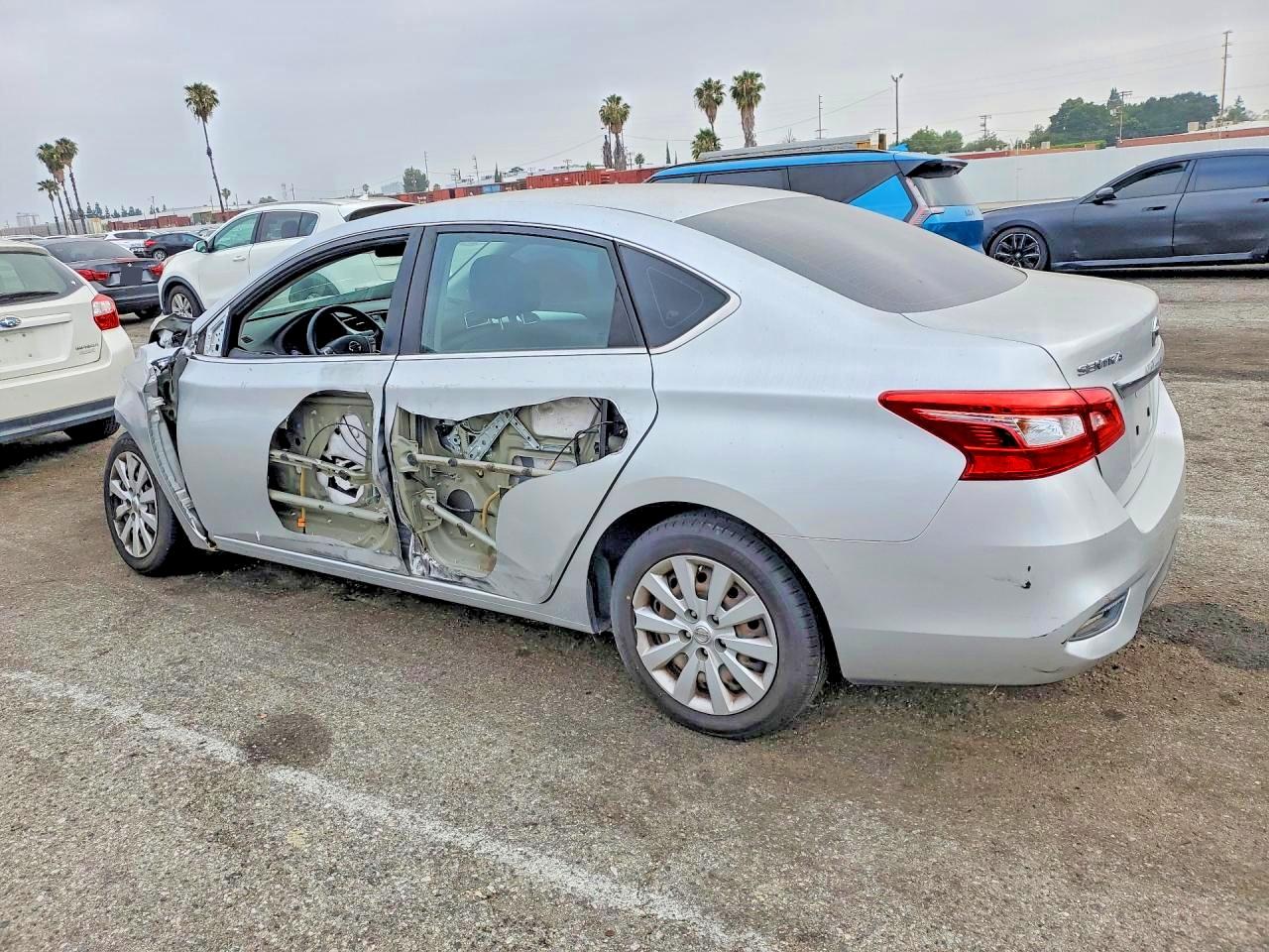 Nissan Sentra S