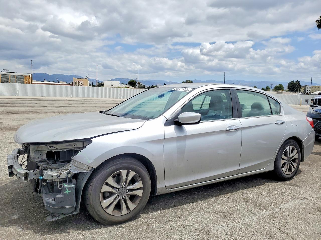 Salvage Honda Accord Image