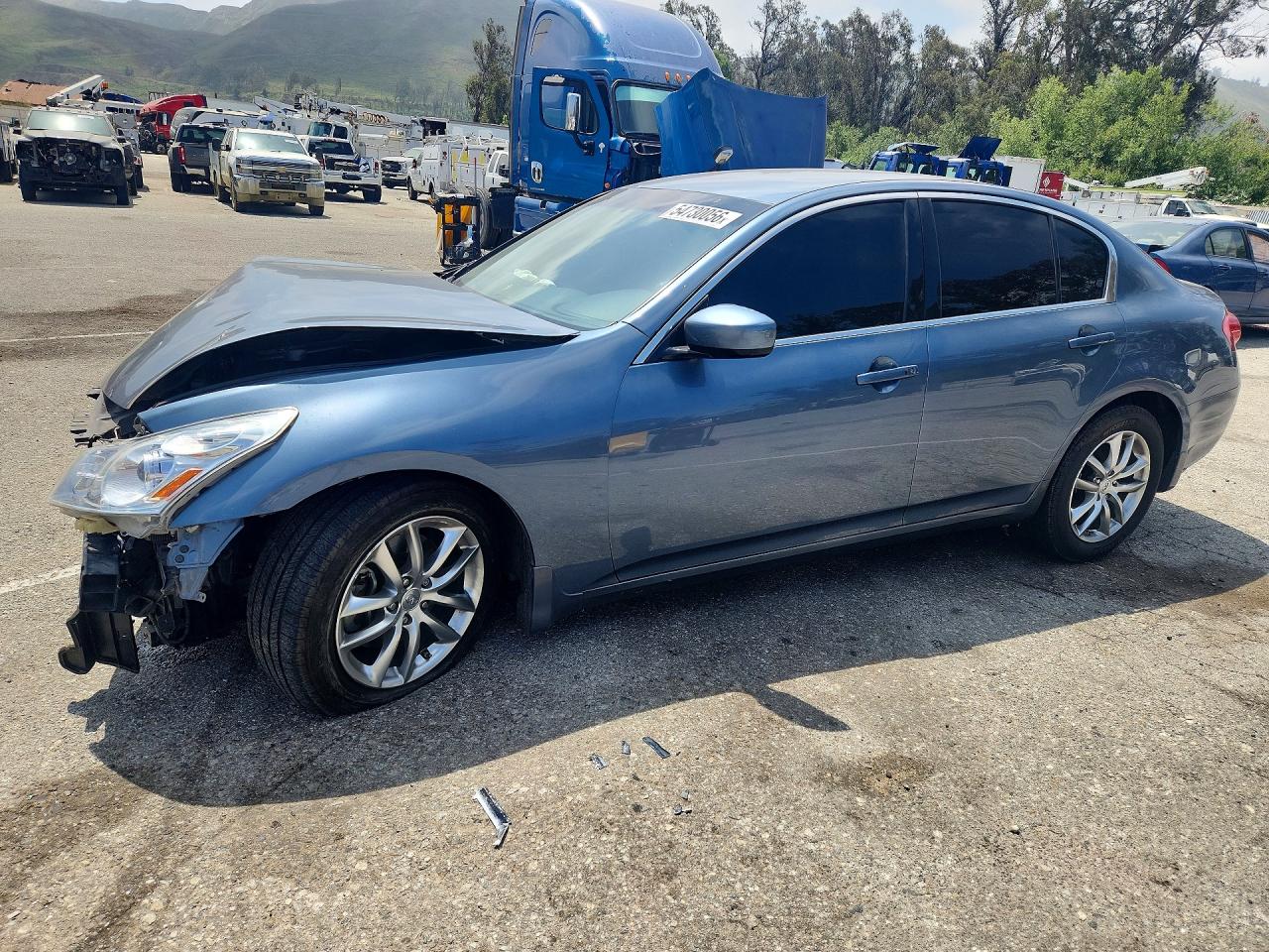 Salvage INFINITI G37 Image