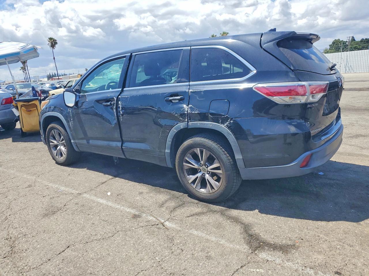 Toyota Highlander Le Plus