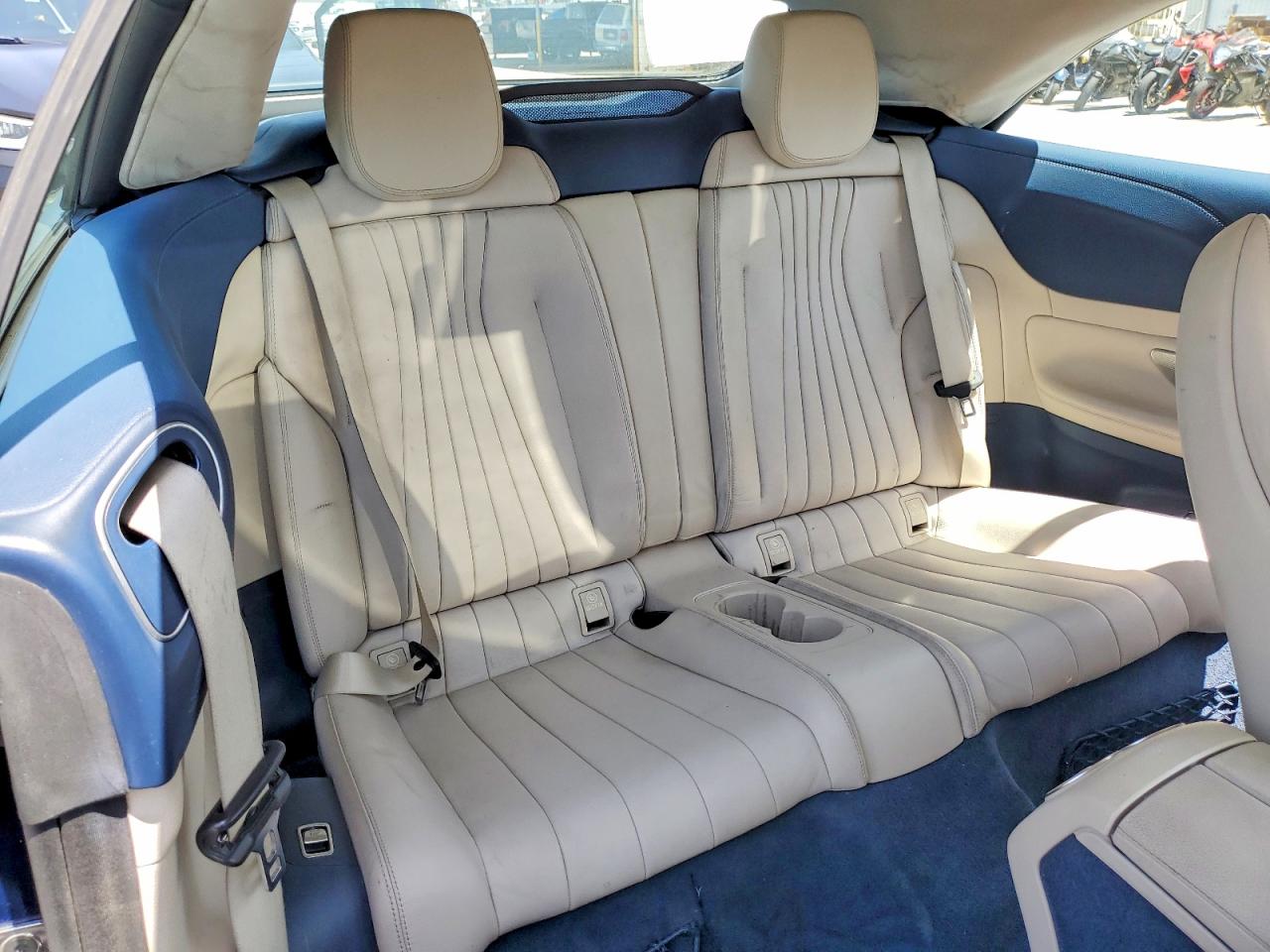 Mercedes-Benz E-Class 400