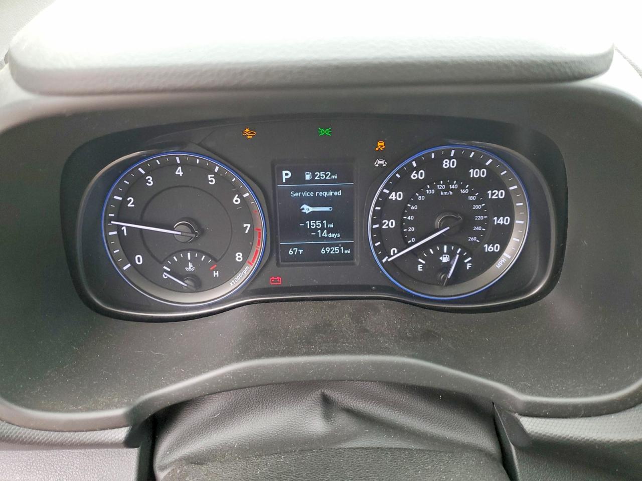 Hyundai KONA Se