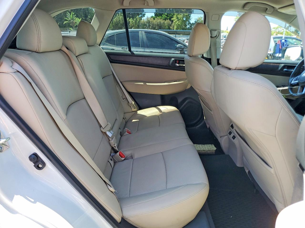 Subaru Outback 3.6r Limited