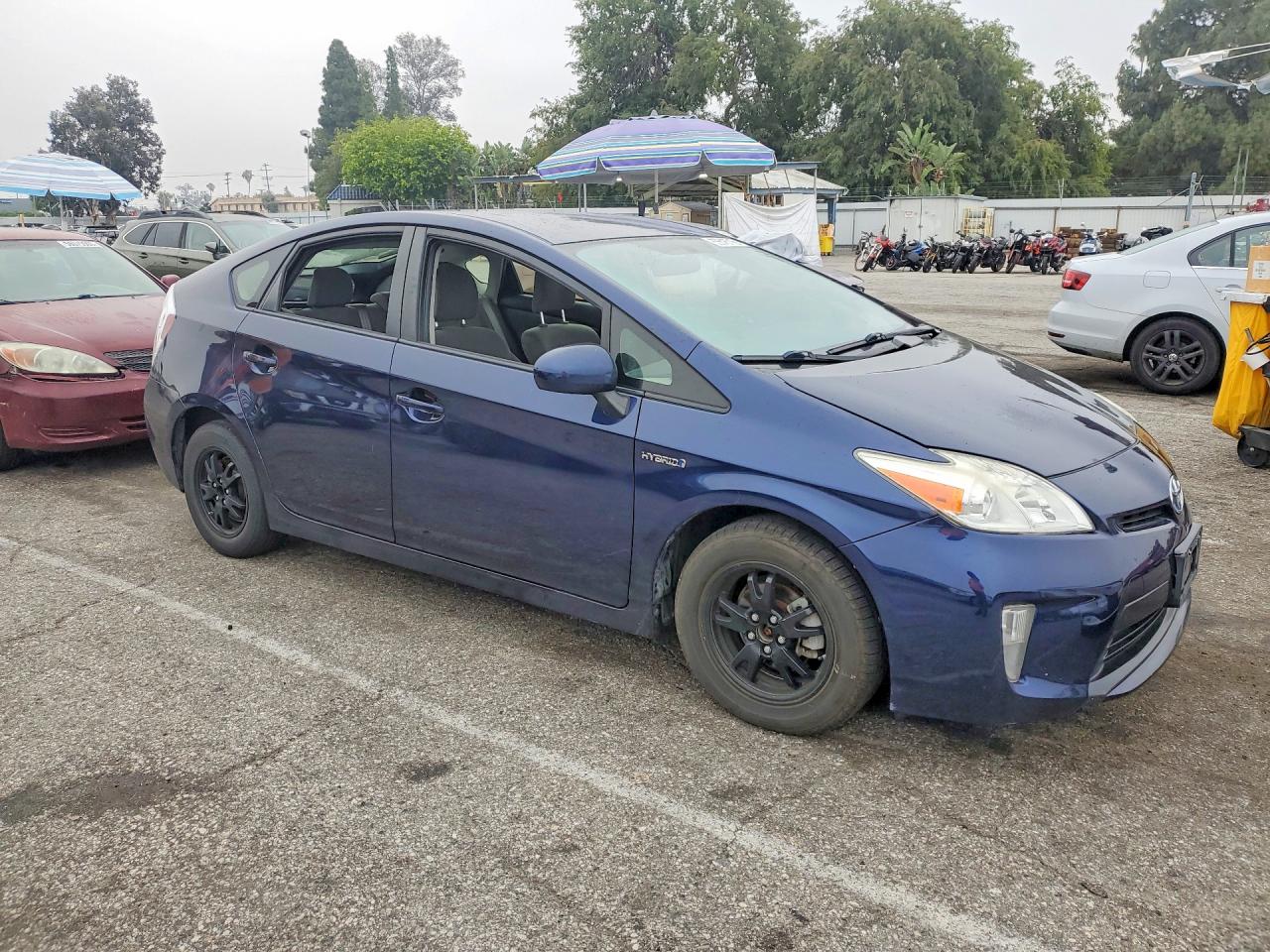Toyota Prius Three