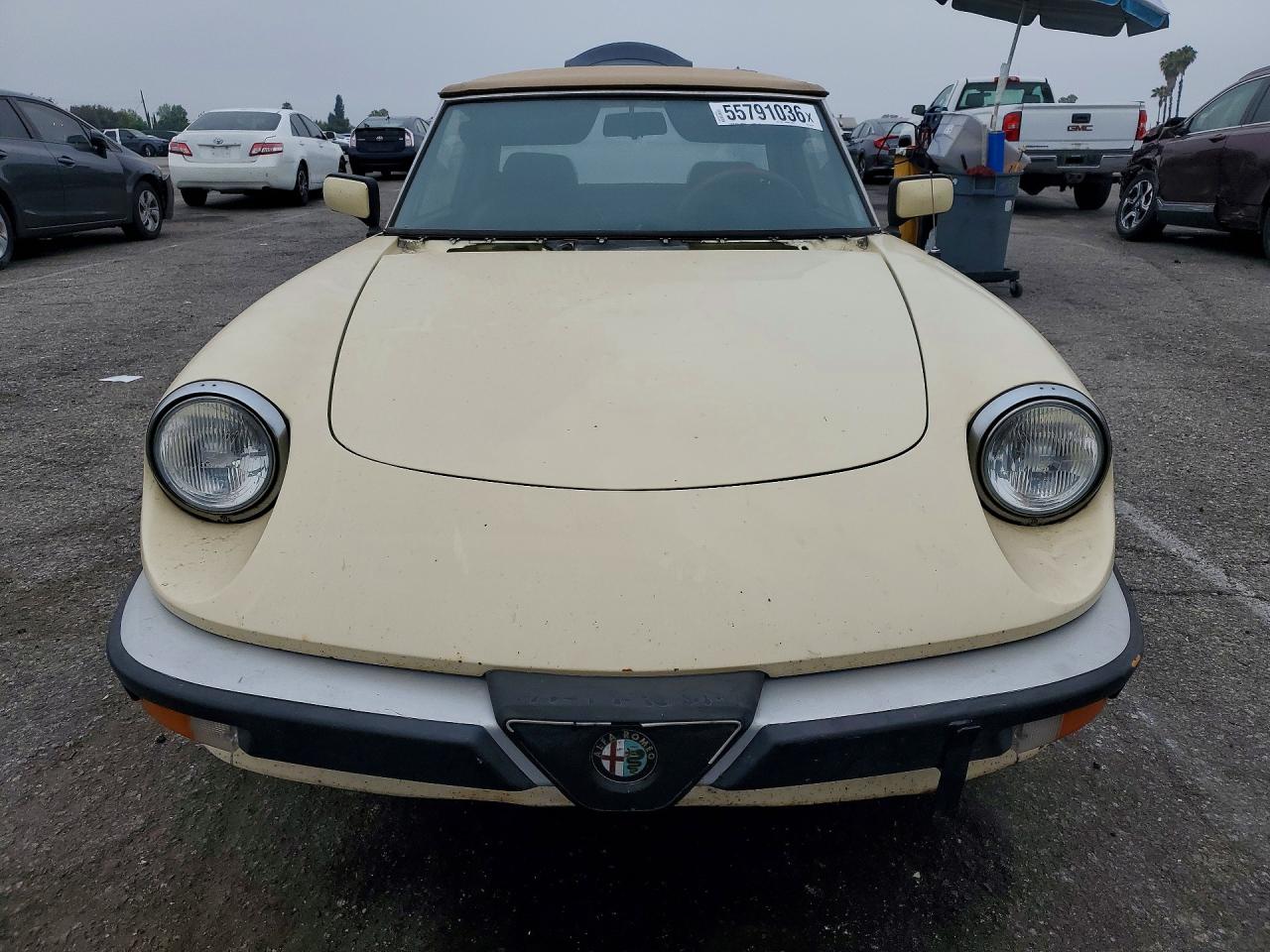 Alfa Romeo Veloce 2000 Spider