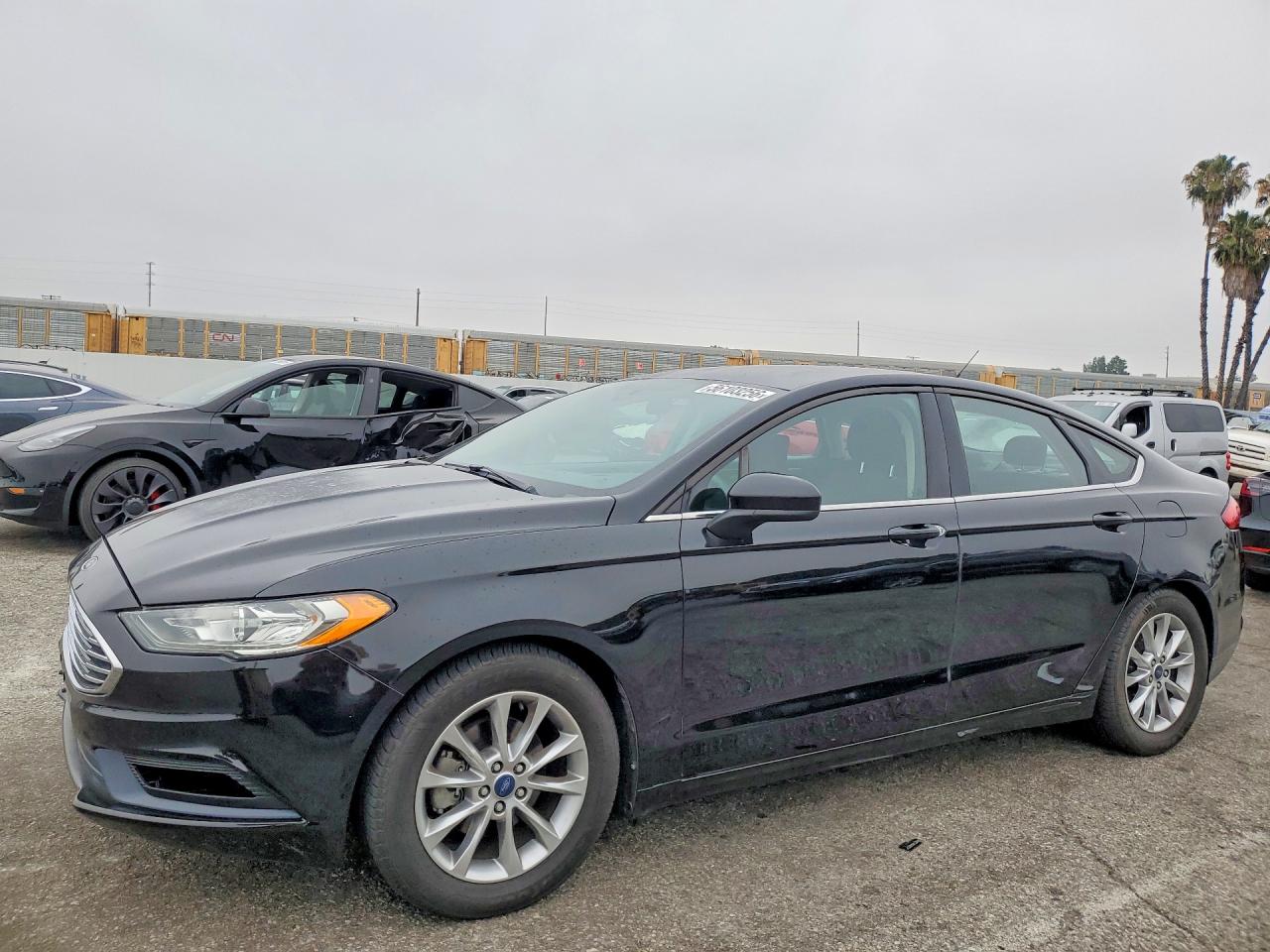 Salvage Ford Fusion Image