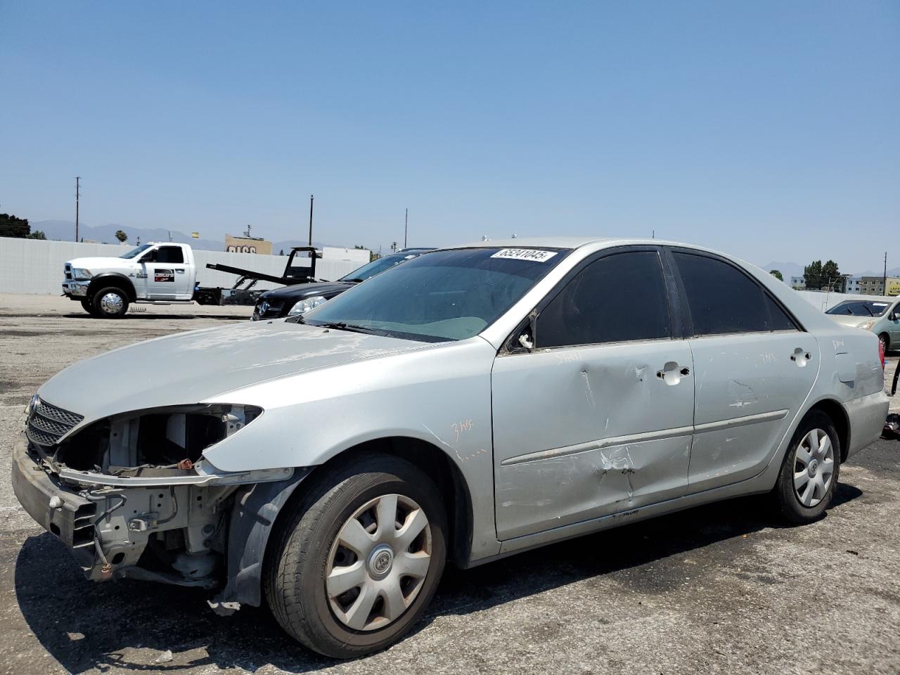 Salvage Toyota Camry Image