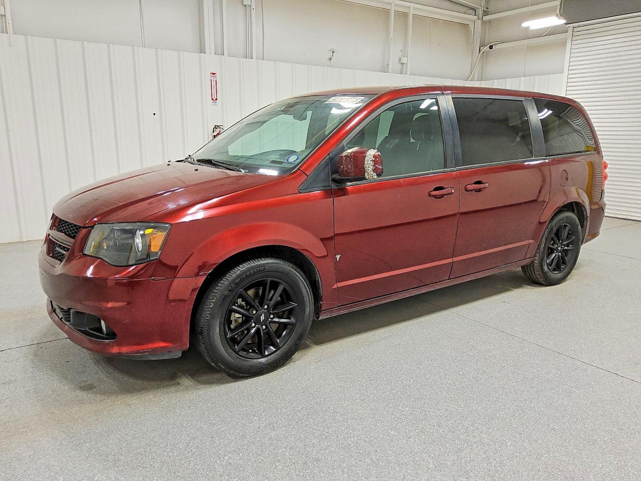 Salvage Dodge Caravan Image