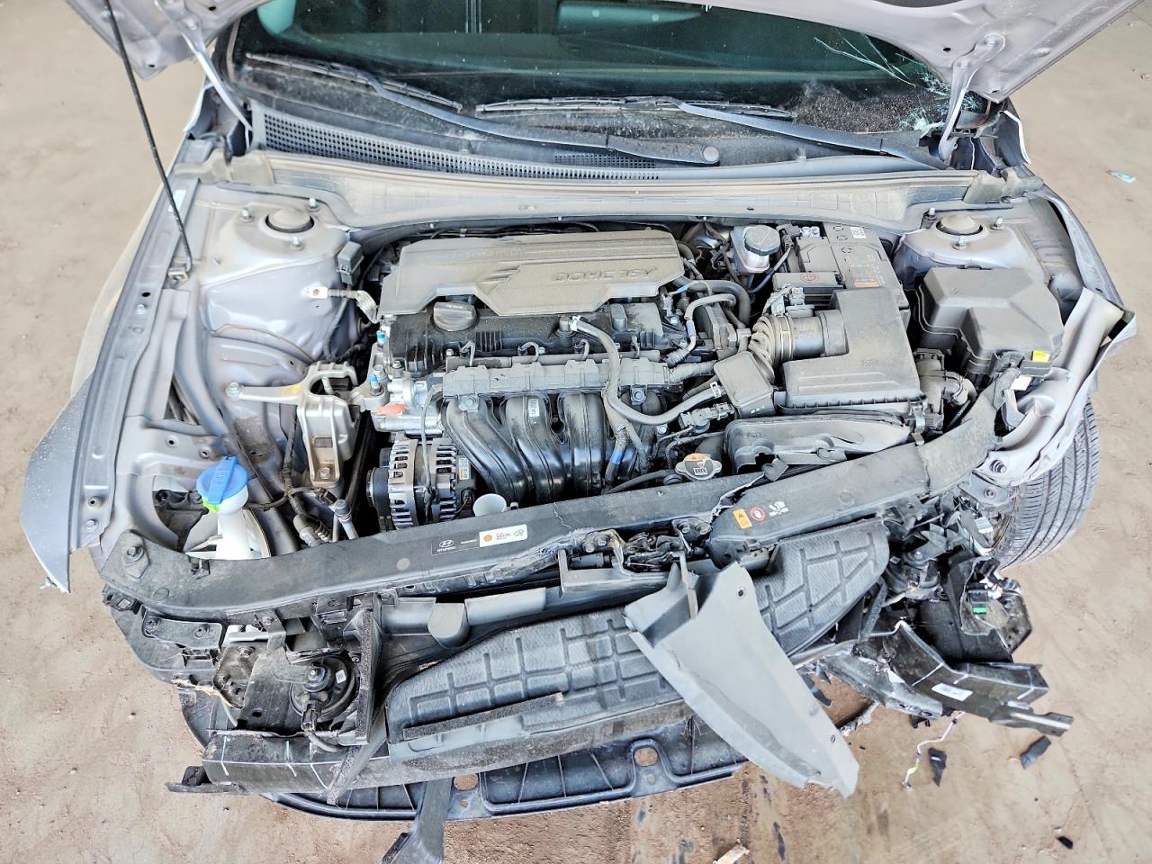 Hyundai ELANTRA Sel