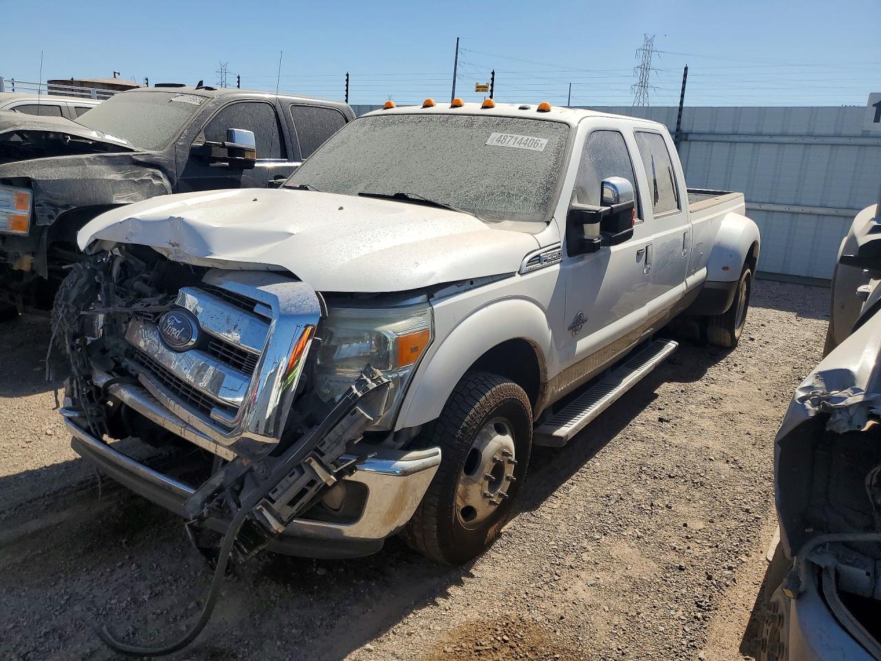 Salvage Ford F-350 Image