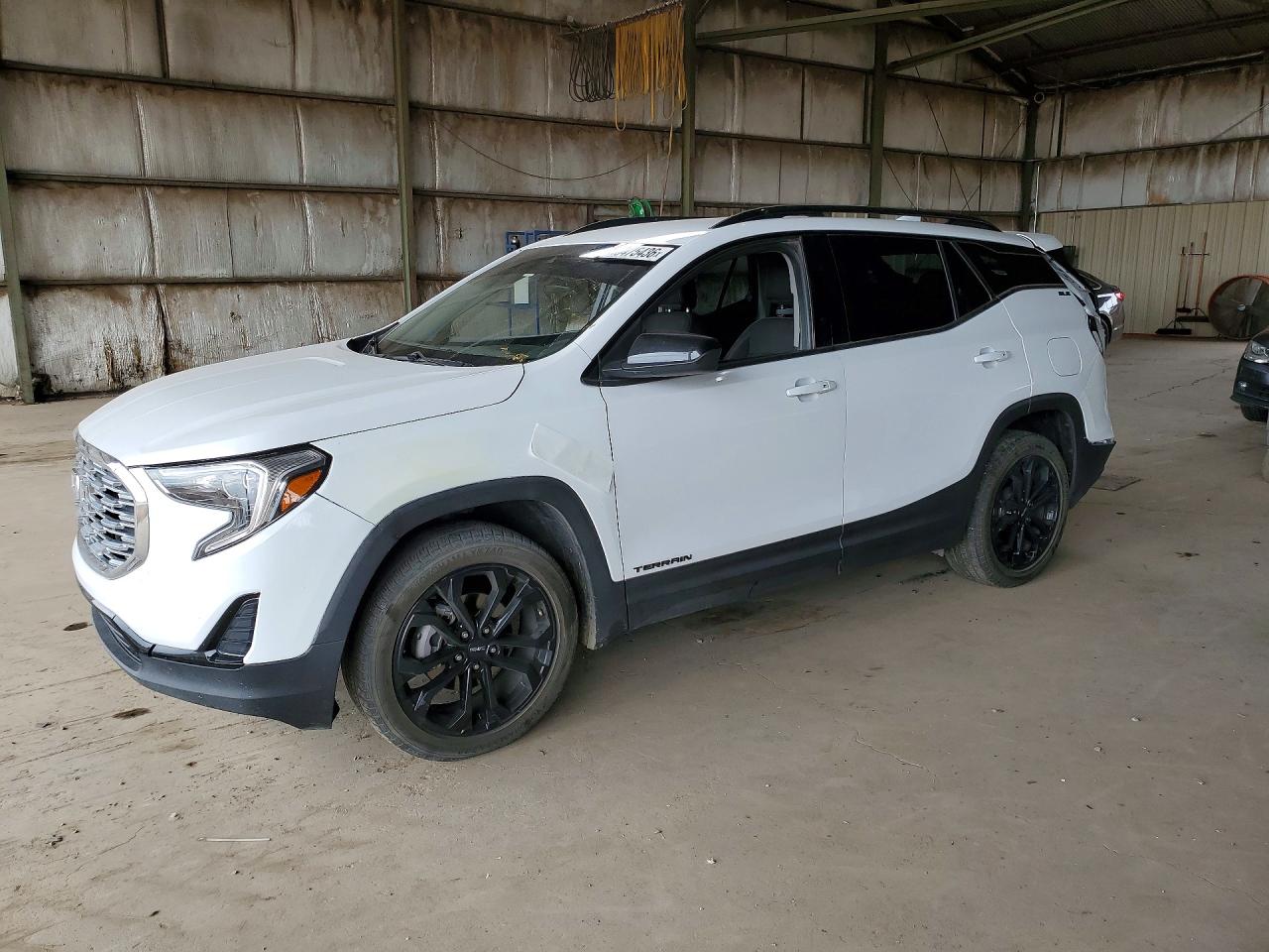 Salvage GMC Terrain Image