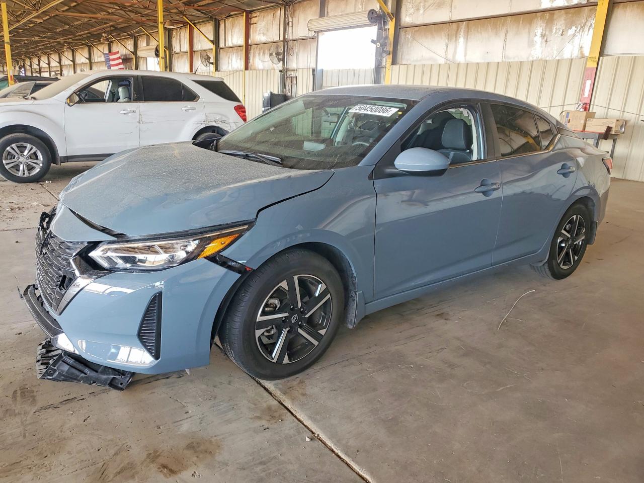 Salvage Nissan Sentra Image