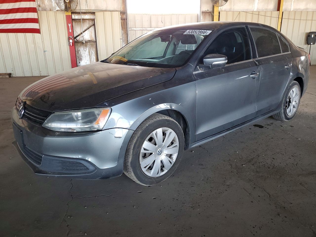 Salvage Volkswagen Jetta Image