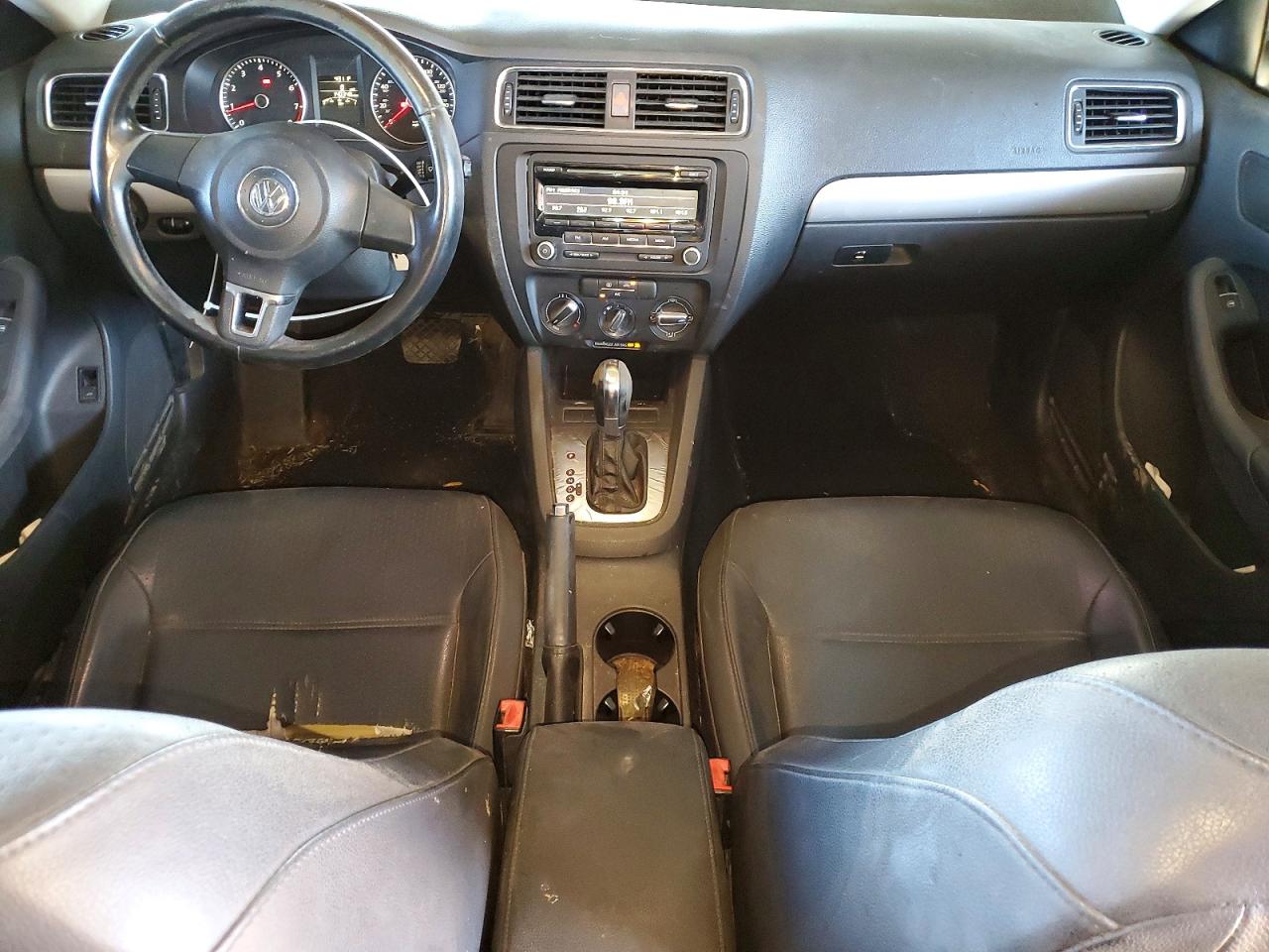 Volkswagen Jetta Se