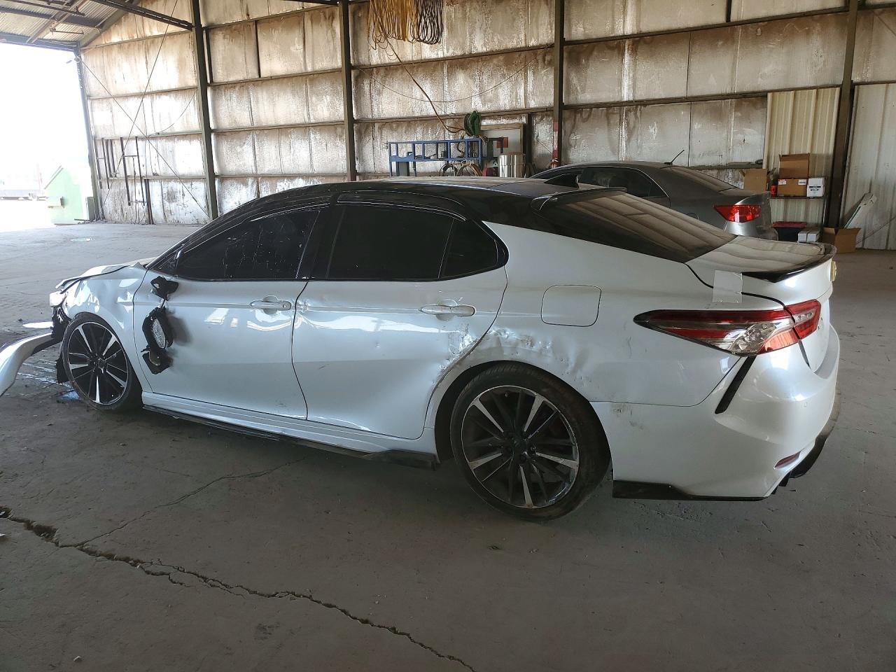 Toyota Camry Xse V6