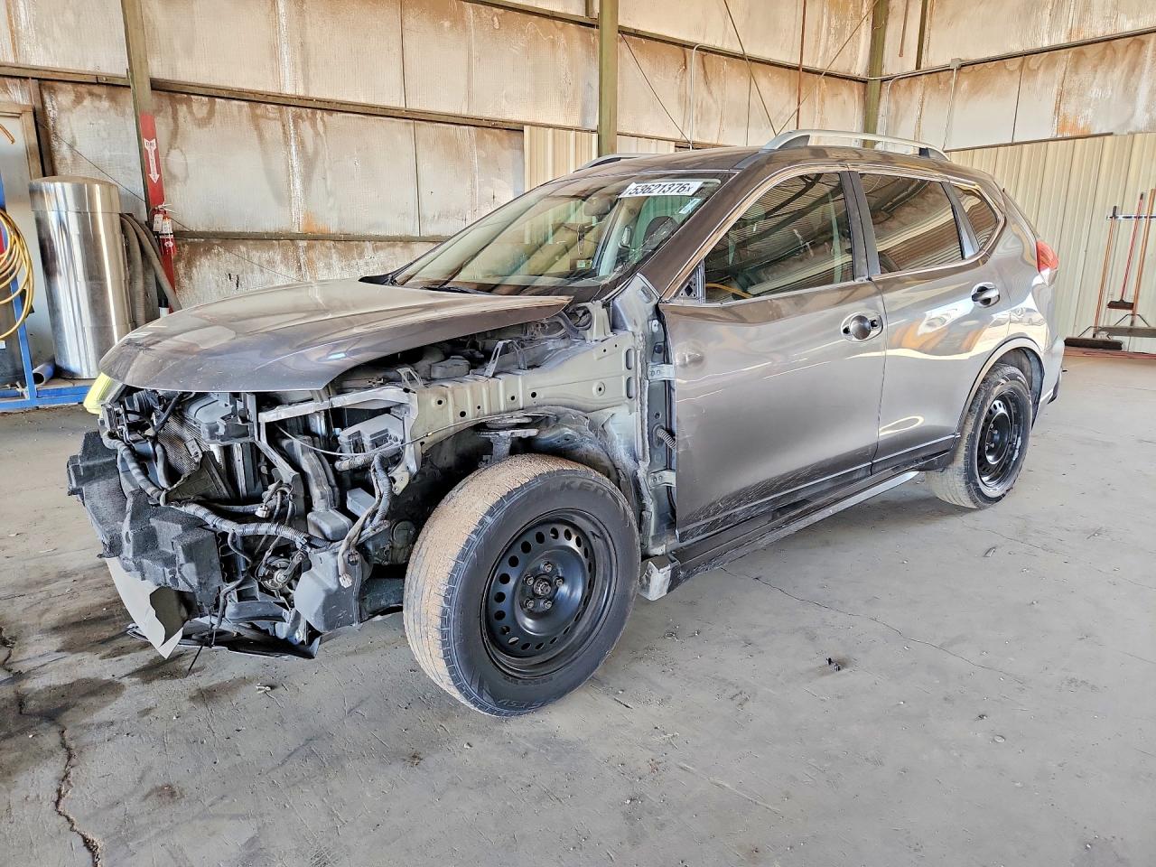 Salvage Nissan Rogue Image