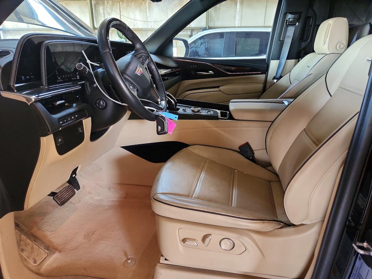 Cadillac Escalade Premium Luxury