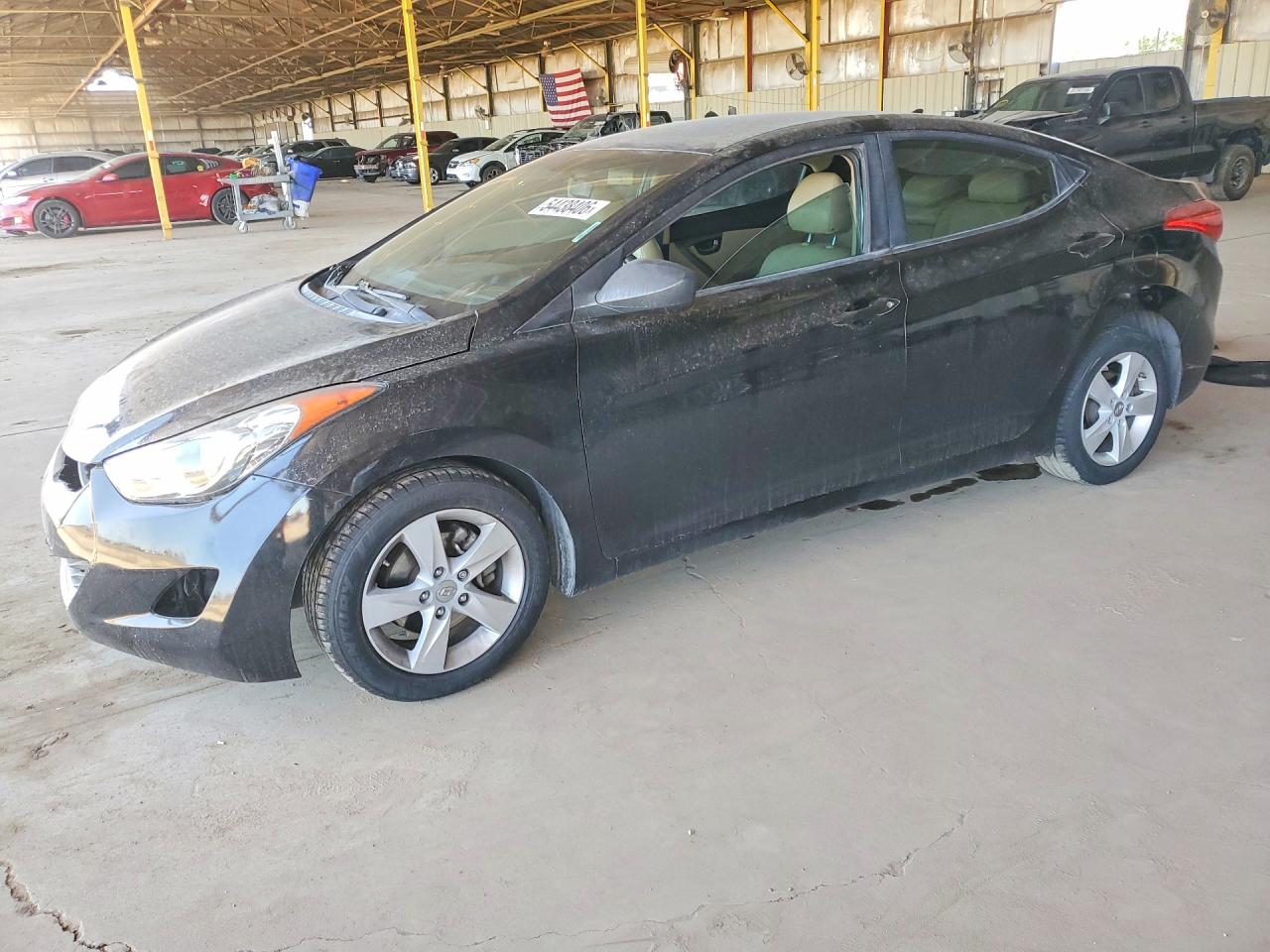 Salvage Hyundai ELANTRA Image