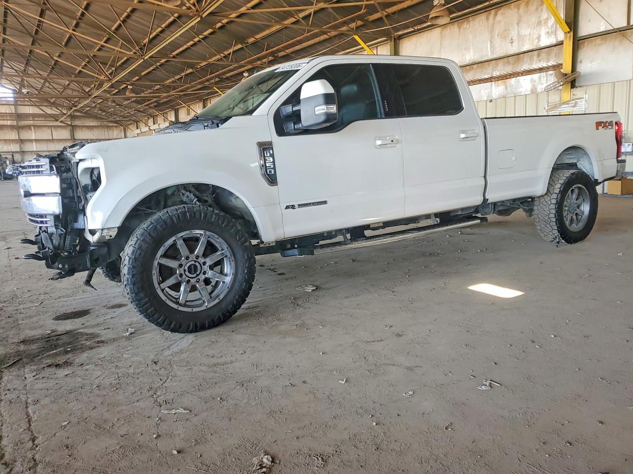 Salvage Ford F-350 Image
