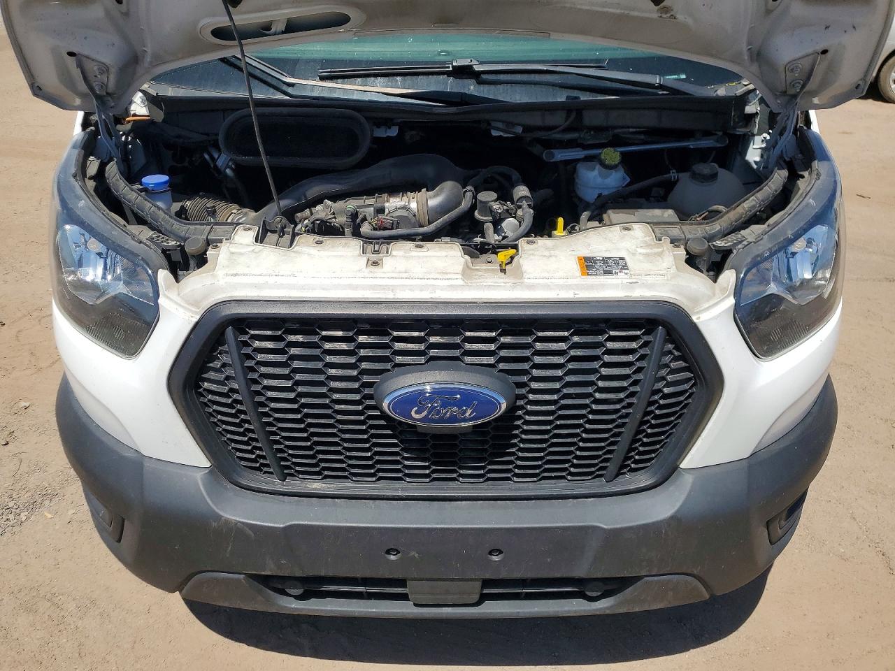 Ford Transit T-150