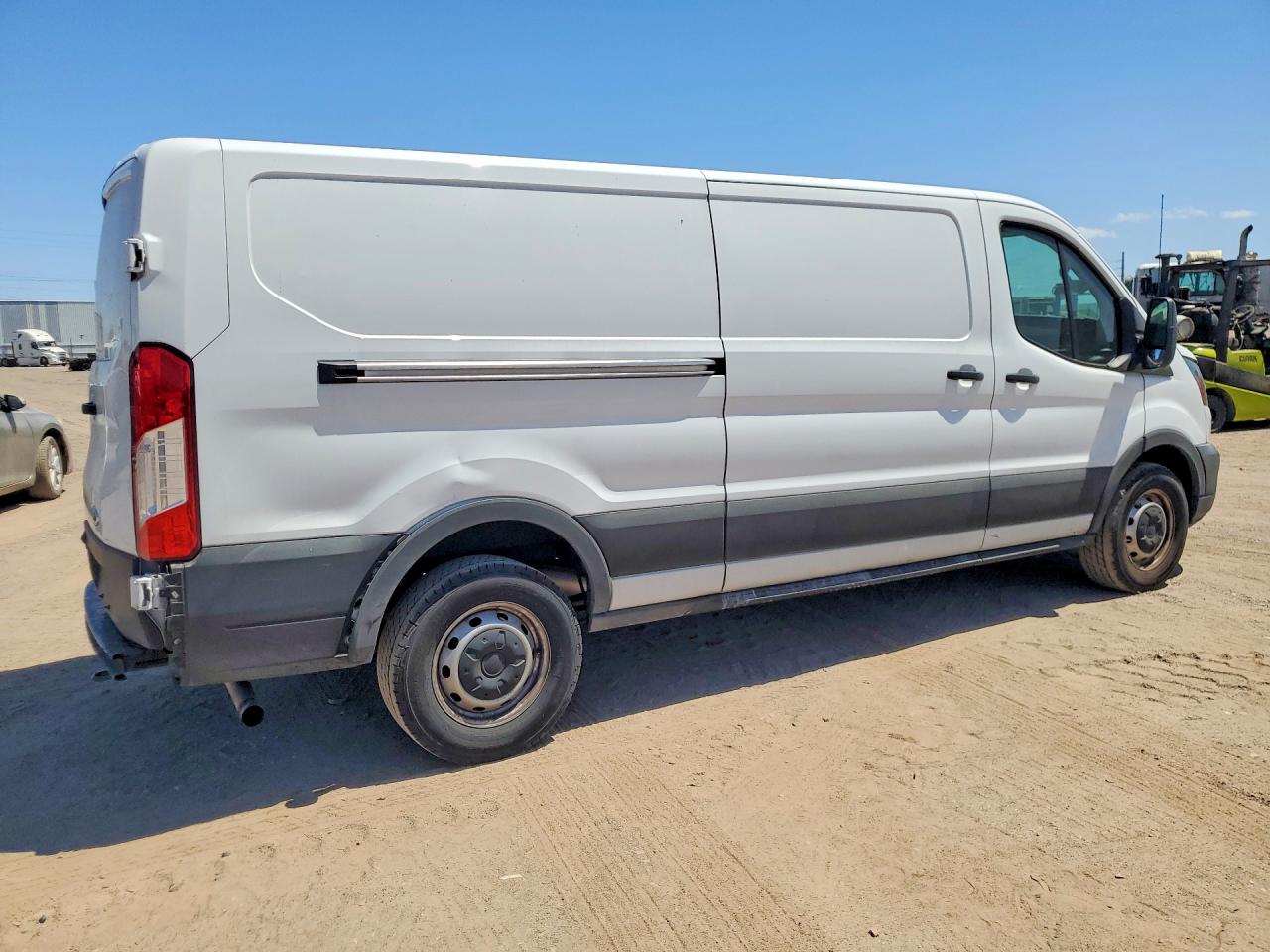 Ford Transit T-150