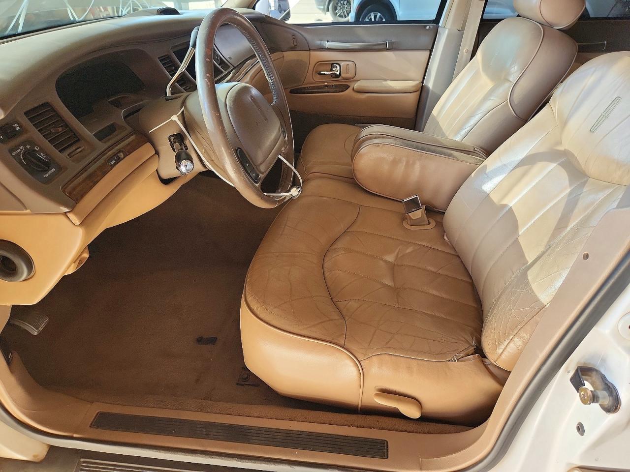 Lincoln Towncar Executive