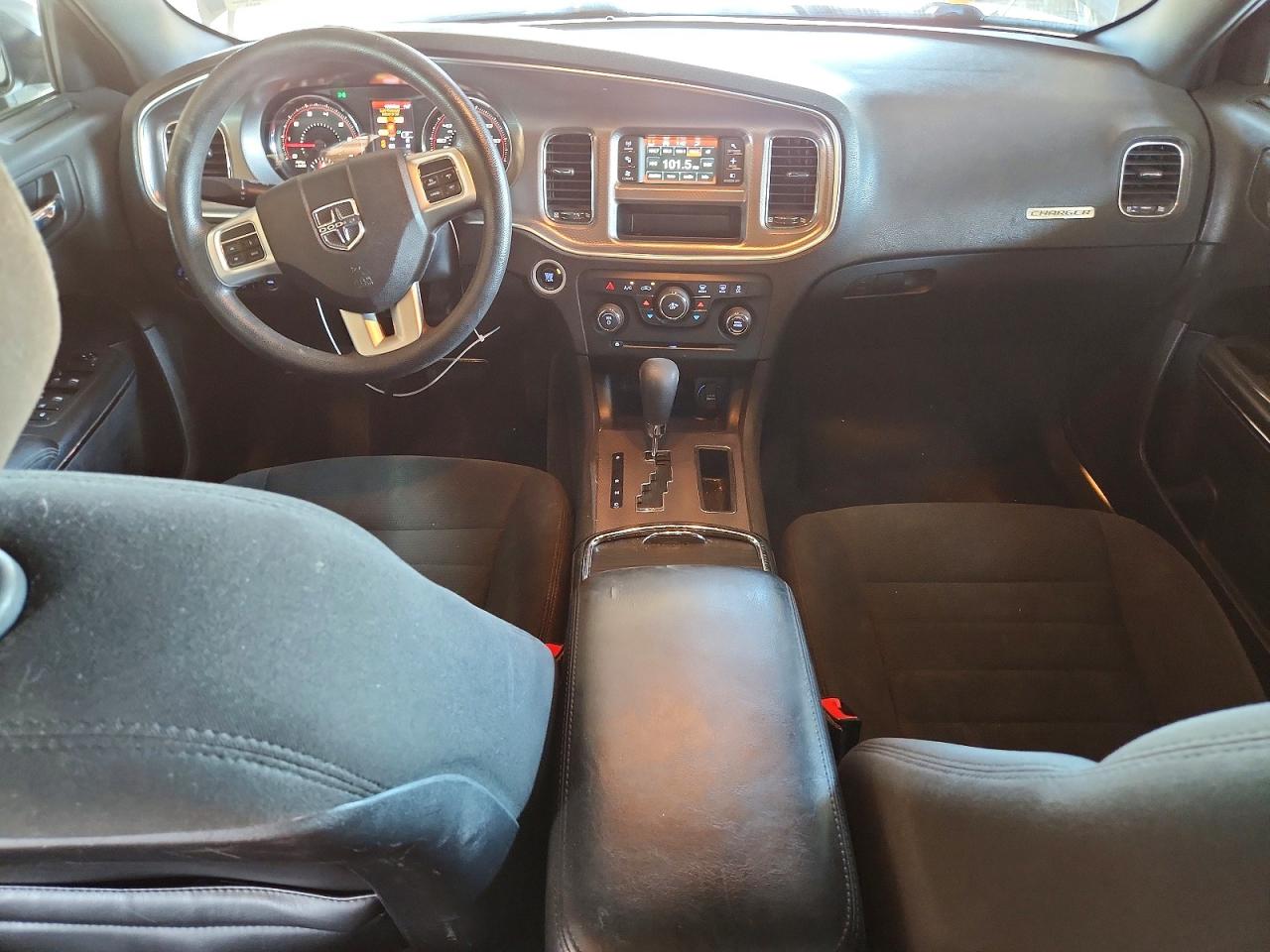 Dodge Charger Se