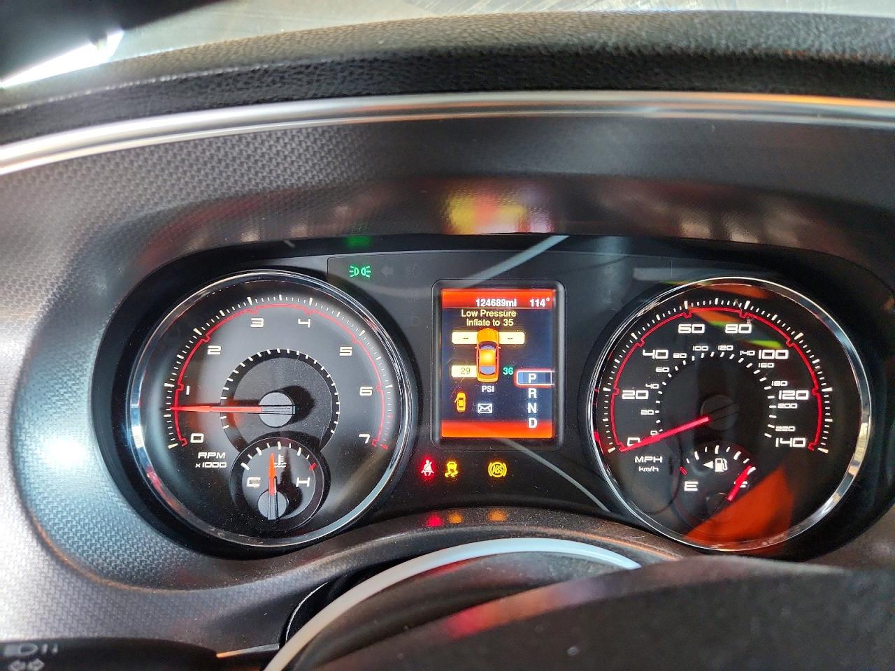 Dodge Charger Se