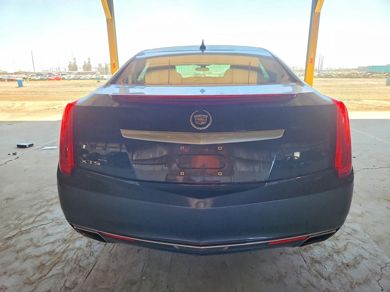 Cadillac XTS Luxury Collection