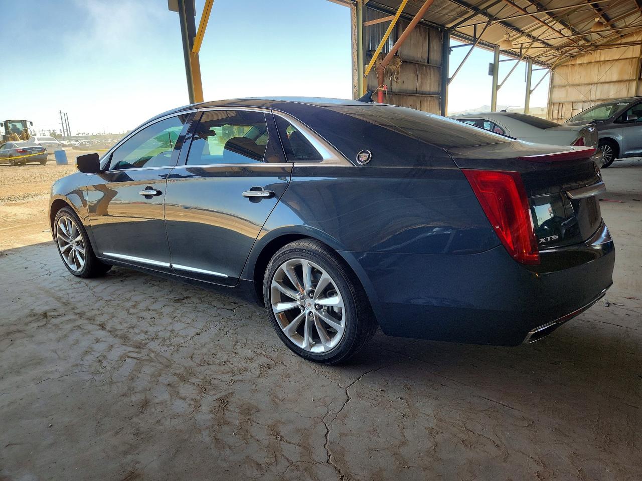 Cadillac XTS Luxury Collection