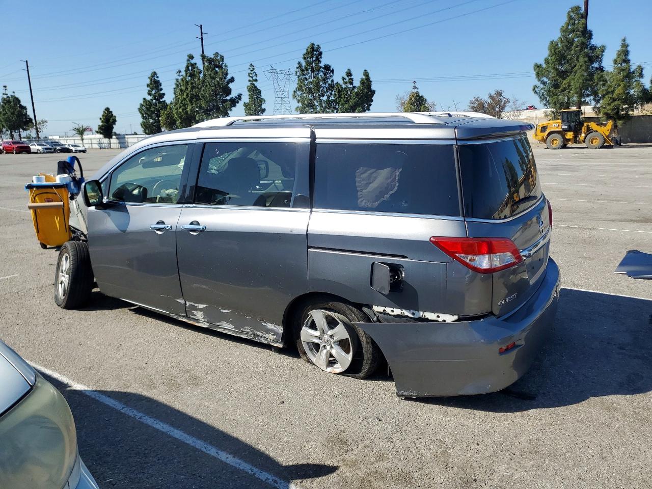 Nissan Quest Sv