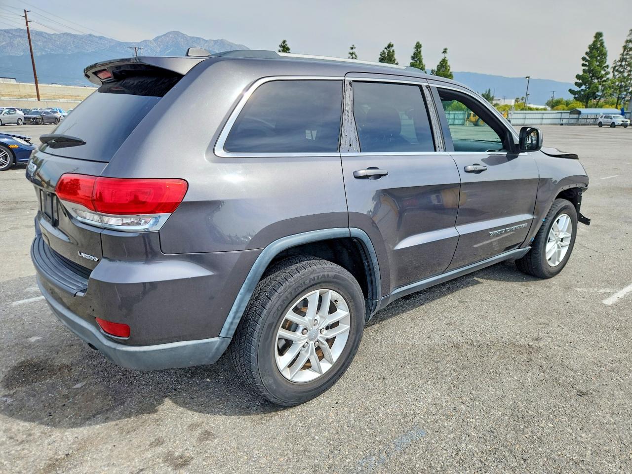 Jeep Cherokee Laredo
