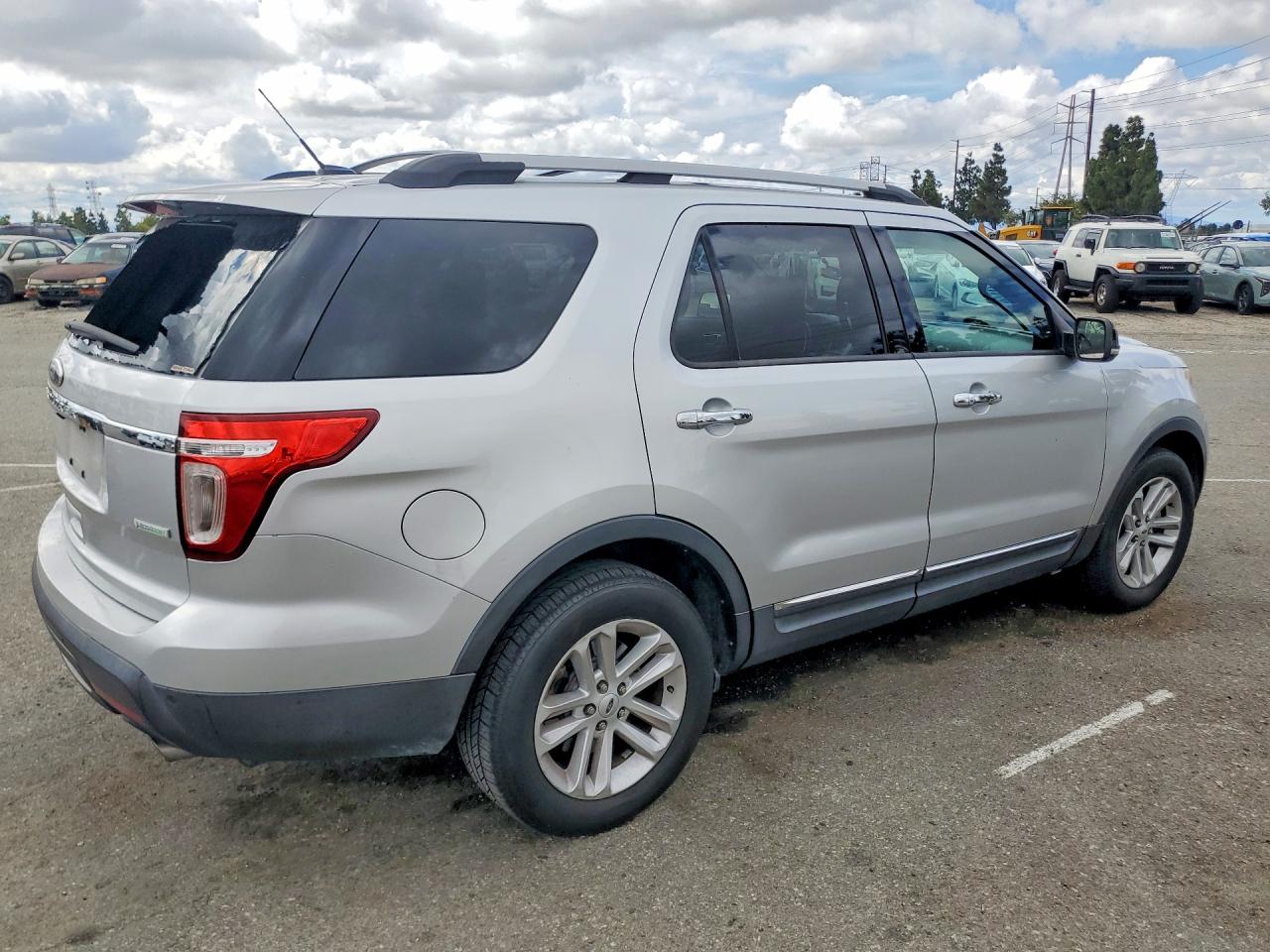 Ford Explorer Xlt