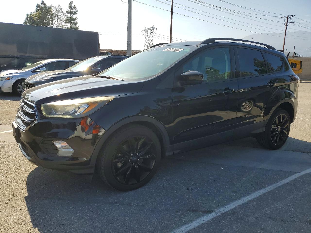 Salvage Ford Escape Image