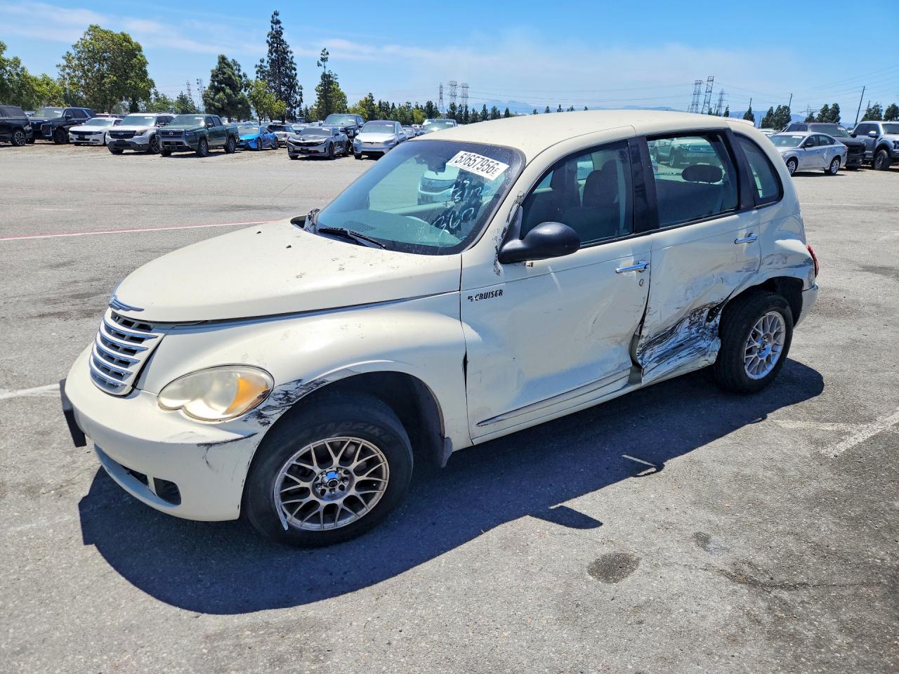 Salvage Chrysler PT Cruiser Image