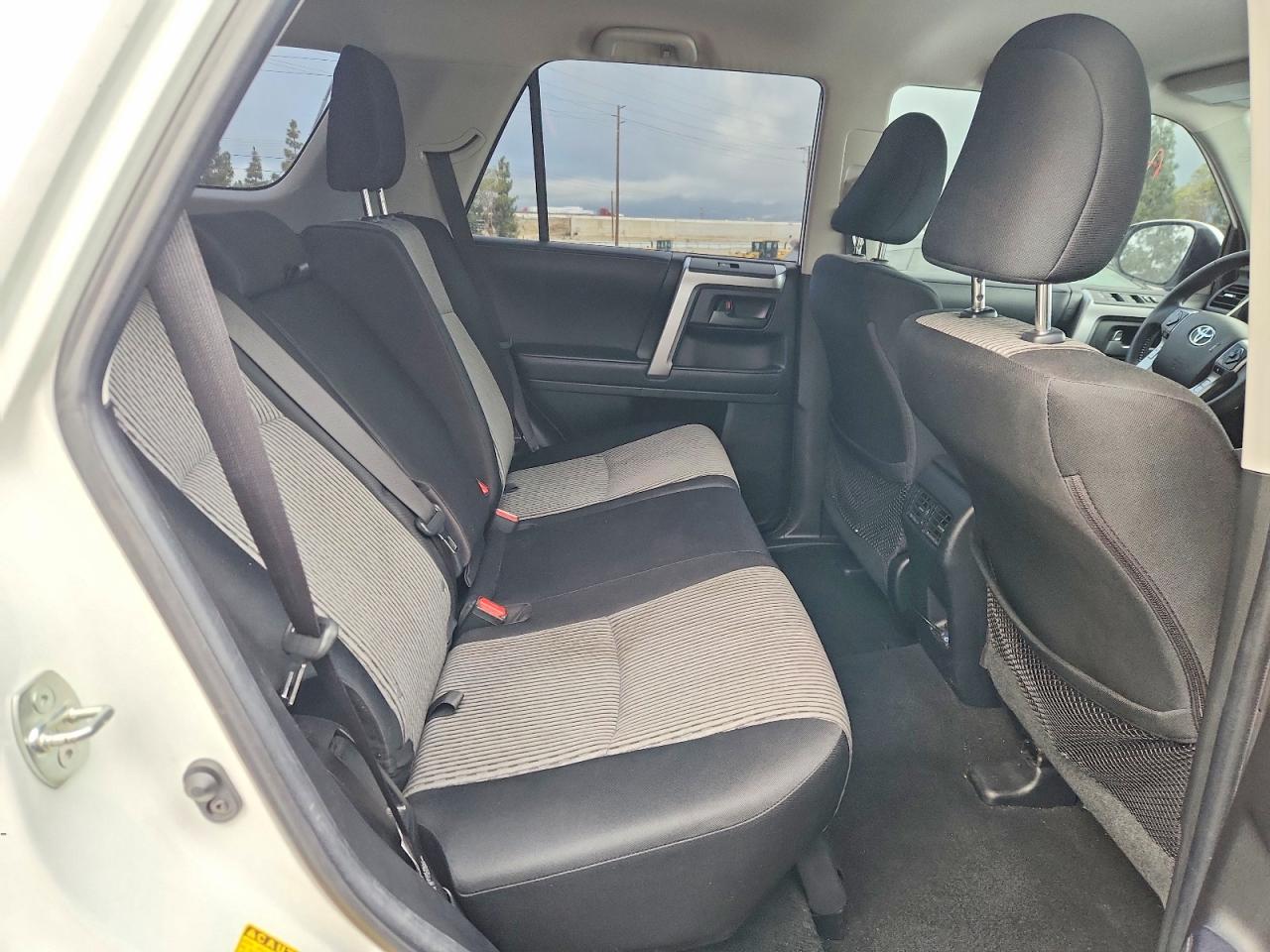 Toyota 4Runner Sr5