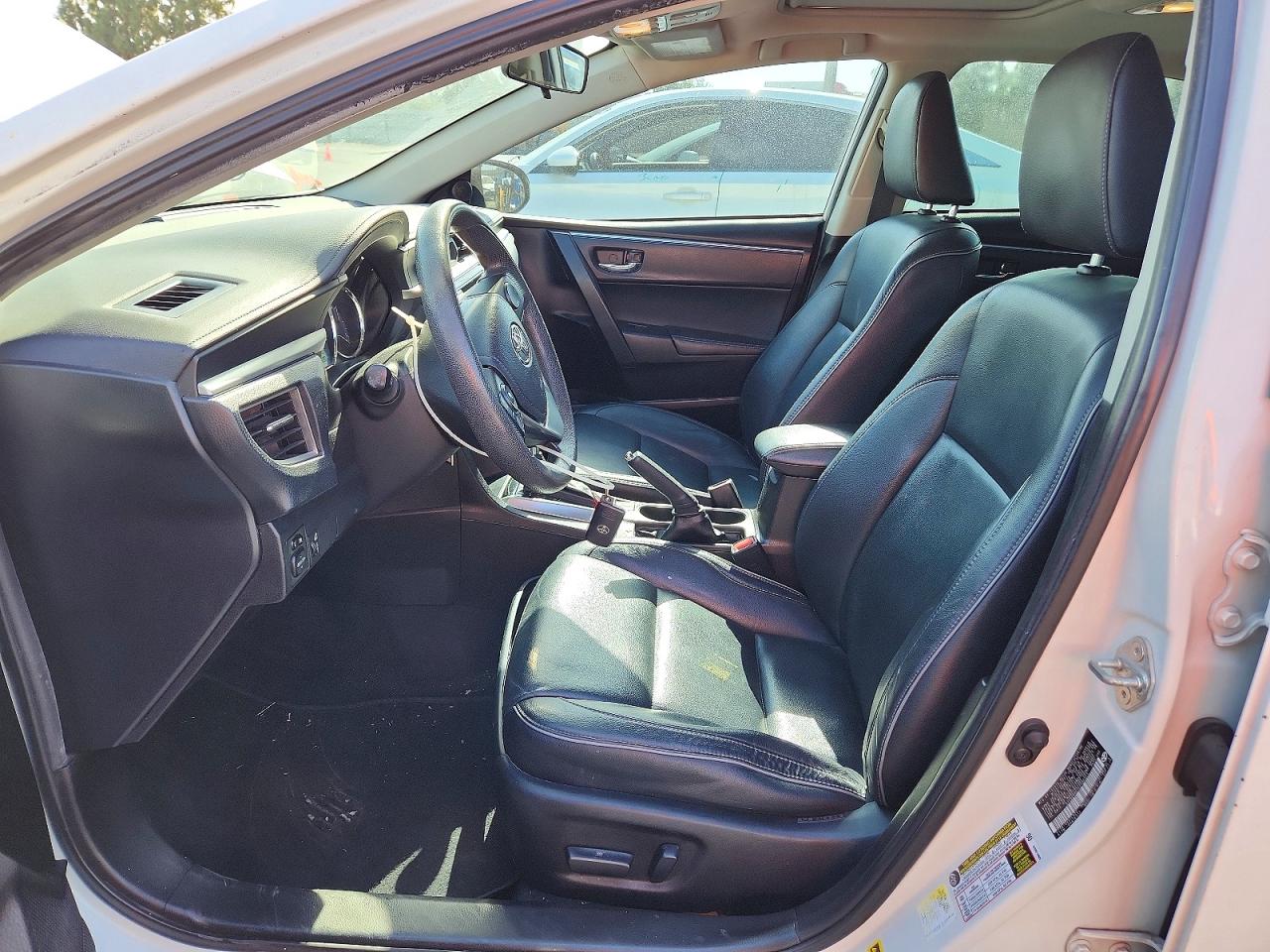 Toyota Corolla Le Premium