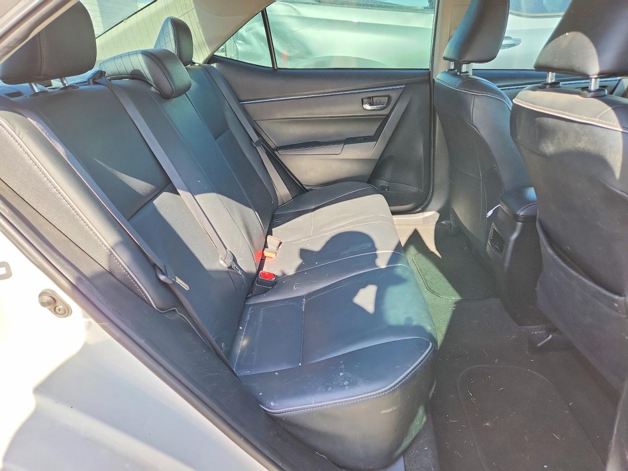 Toyota Corolla Le Premium